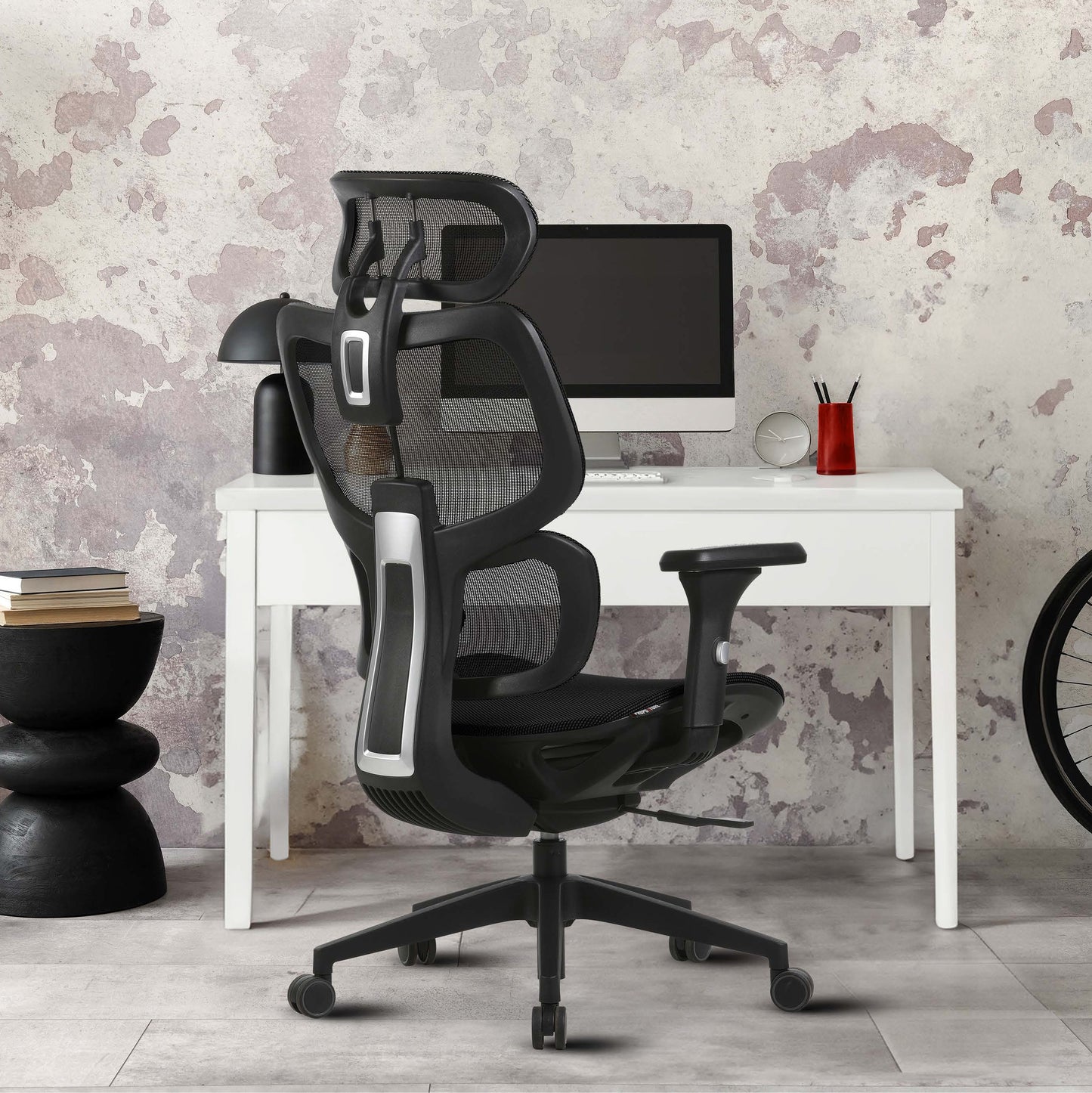 SILAS Ergonomic Office Chair with Headrest, Desk Chair, Lumbar Support, 3D Adjustable Arms, Breathable Mesh Computer Chair for home office and Gaming, BIFMA Quality Certified